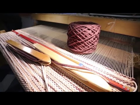 Видео: Домотканые половики ручной работы (Хозяйка Севера)