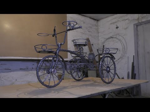 Видео: Цветник на велосипеде