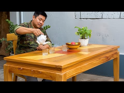 Видео: Он собрал кучу выброшенных дров (и превратил их в шикарный стол!)