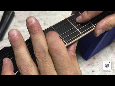 Видео: Gibson SG Pelham Blue 2019 года — полная комплектация, чистые лады и гриф