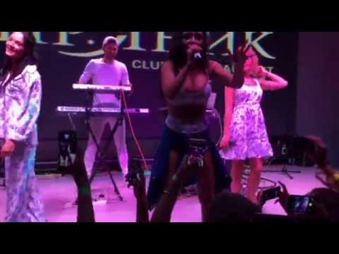 Видео: SEREBRO - Я Тебя Не Отдам