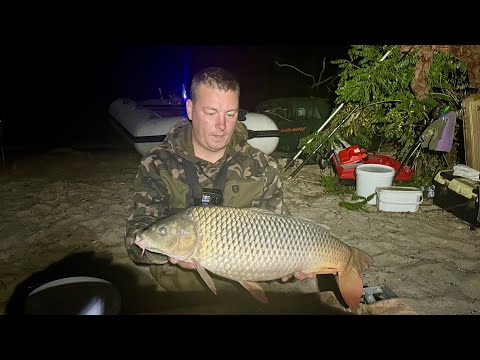 Видео: 💥Трофейні рижі сазани Дніпра — клювало як у кіно💥