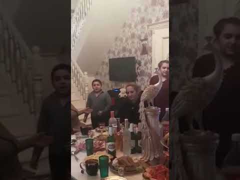 Видео: Бахталэ мануша, Белыми ставнями.