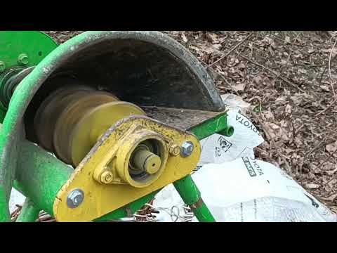 Видео: How work screw chipper and size/подрібнювач гілок в роботі і розміри