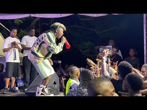 Видео: 🔥Stonebwoy отпраздновал победу Mfanstipim NSMQ 2025, показав впечатляющее выступление в составе O...