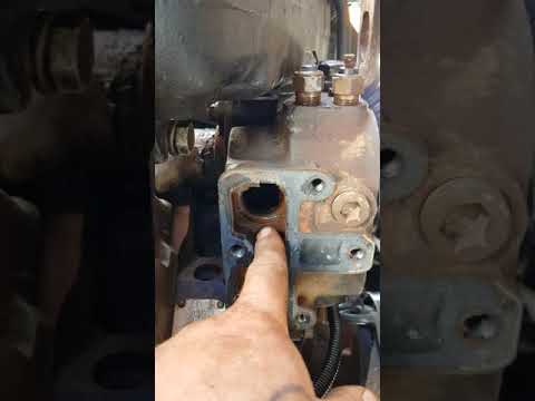 Видео: Камаз выгоняет антифриз из разширительного бачка