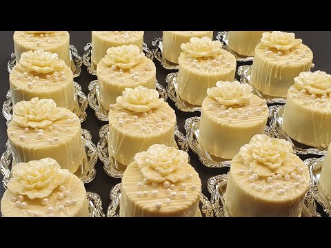 Видео: Лучший рецепт мини-торта, который вы когда-либо готовили! Восхитительно мягкий и влажный.