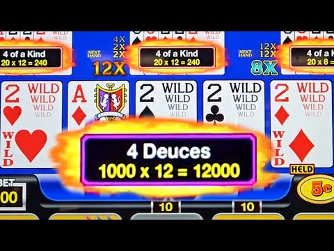 Видео: Абсолютно НЕРЕАЛЬНАЯ игра Deuces Wild Poker в видеопокере