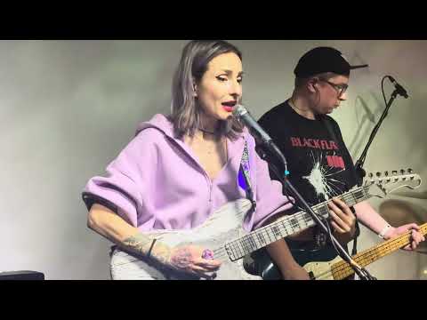 Видео: Джуна - Белый Шум live 12.10.25