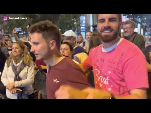 Видео: Реакція іноземців на "Ти ж мене підманула, ти ж мене підвела" - колумбійський гурт Лос Янковерс