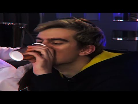 Видео: БРАТИШКИН ВСЕ ПОРТИТ НА ПРОТЯЖЕНИИ 13 МИНУТ 36 СЕКУНД