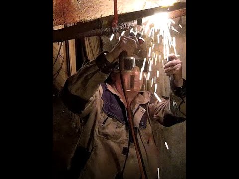 Видео: Газосварка ЖКХ  Работаем в подвале
