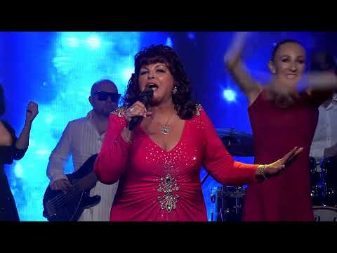 Видео: Голко Светлана - Ну что за мысли (Новогодний огонёк, 2021)