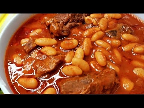 Видео: Белая фасоль с мясом в томатном соусе 🔥| الفاصوليا البيضاء