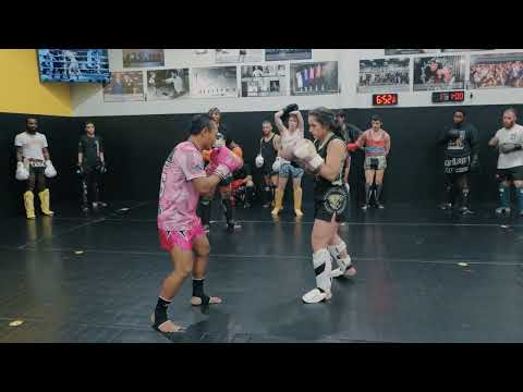 Видео: Семинар SAENCHAI в Headkicks!