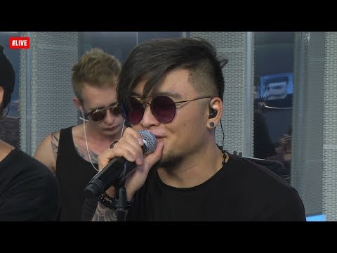 Видео: MBAND - Невыносимая (LIVE @ Авторадио)