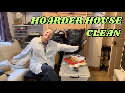 Видео: Уборка заброшенного дома моего отца-скряги