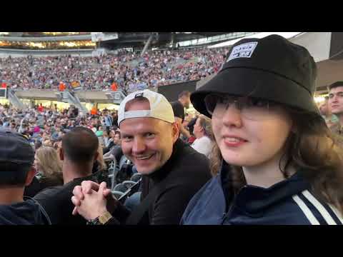 Видео: OASIS Live 25 - відкриття - Cage The Elephant - нам дуже сподобалось