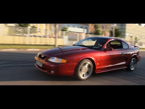 Видео: Тест-Драйв Ford Mustang Sn95