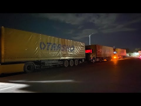 Видео: Через Узбекистан 🇺🇿 в Таджикистан 🇹🇯 | дорогу затопило