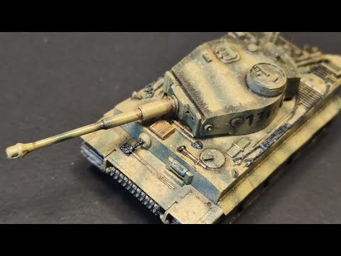 Видео: Pz.Kpfw. VI Tiger "Звезда" 1/100 (Грозный малыш) - Сборная модель