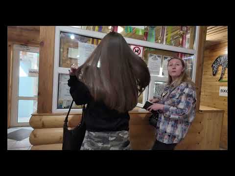 Видео: Дом в лесу | Зоопарк Лампушка | Классная баня с купелью