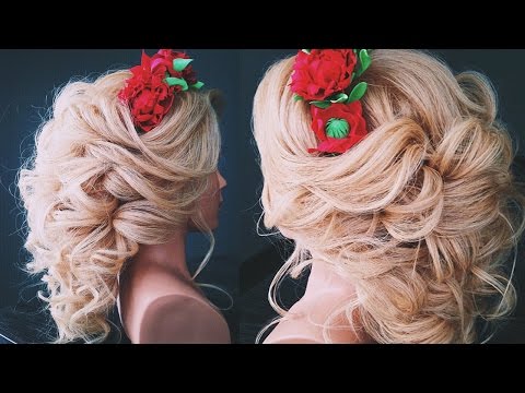 Видео: ГРЕЧЕСКАЯ КОСА 🌸  Как крепить венок в прическу 🌸  Hairstyle for medium hair 🌸  LOZNITSA