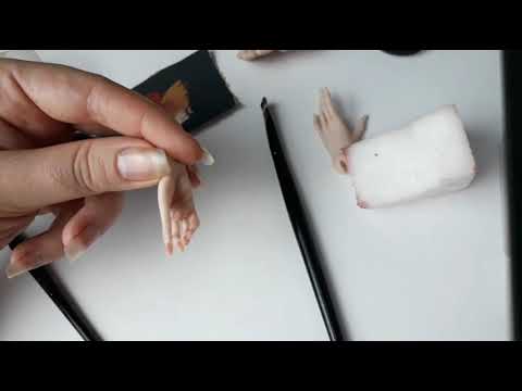 Видео: Маникюр, педикюр для шарнирной куклы (бжд)