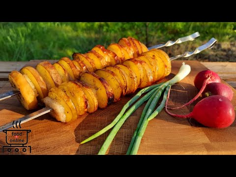 Видео: Картошка с салом на мангале. Когда картошка вкуснее мяса! [Potato with lard on the mangale]