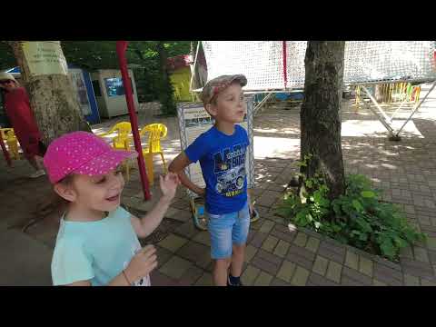 Видео: Прогулка в парке Победы