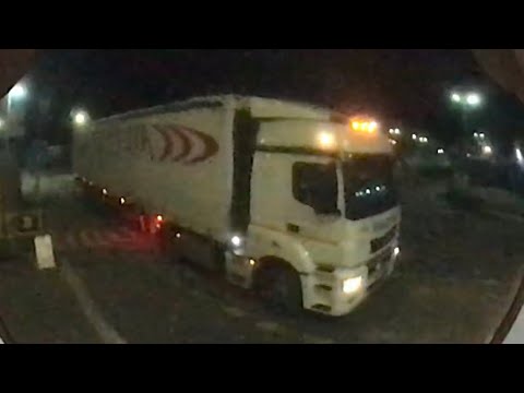 Видео: Спасибо Екатеринбургу) Гололёд в городе )