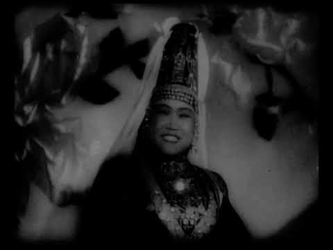 Видео: Жамал Омарова исполняет две песни, казах кино концерт, 1943 год #almatygorodizdetstva #newvideo