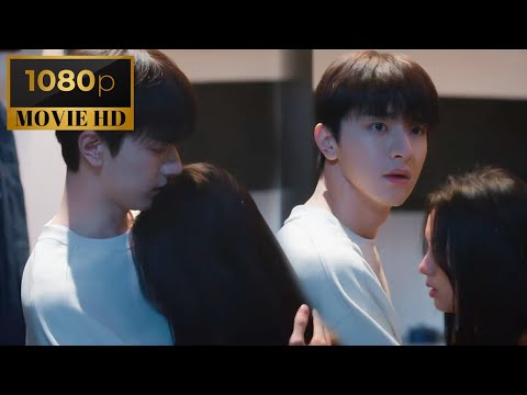 Видео: За Золушкой следили, и президент крепко обнял ее, узнав об этом.