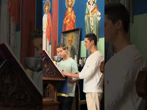 Видео: Величание на светите първовърховни апостоли Петър и Павел