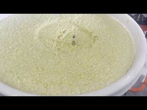 Видео: Мусорный бак Кукурузный ликер Самогон