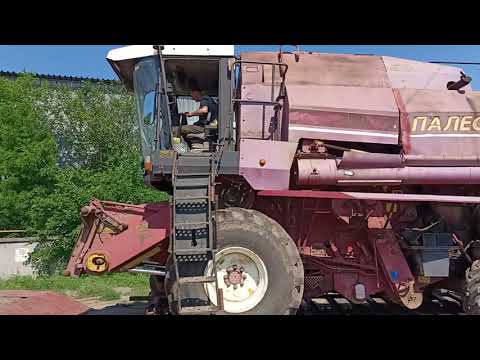 Видео: 10.06.2021. Пополнение Комбайна Палессе  комбайн Полессе 812  2008 года продажа 15000$