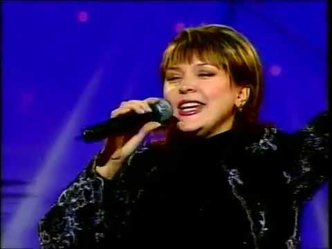 Видео: МОЯ ПІСЕННА СПОВІДЬ (М. Гаденко) - Лілія Сандулеса, ч.3 (архів, 2008р.)