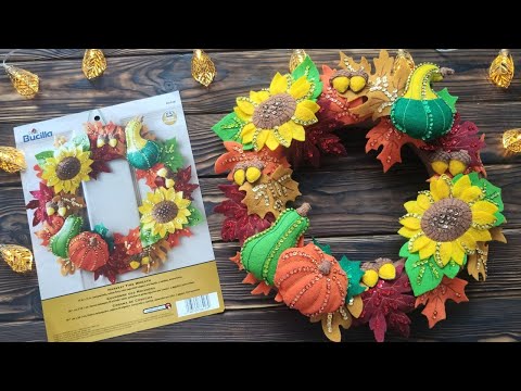 Видео: Bucilla  "Осенний венок"/"Harvest Time Wreath". От распаковки до готового венка 🍁🍂