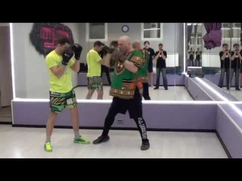 Видео: Уроки бокса:  Усиление ударов руками от А. Плаксина ( RAPT )