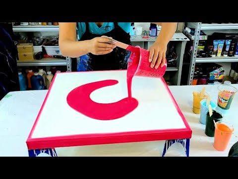 Видео: Такие разные! Техника водопада ~ Невероятное розовое, золотое и зеленое искусство заливки акрилом