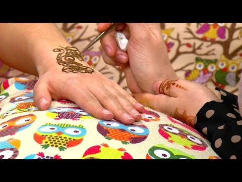 Видео: Мастер по мехенди Татьяна Овчаренко / УтроLive / 11.04.17 / НТС