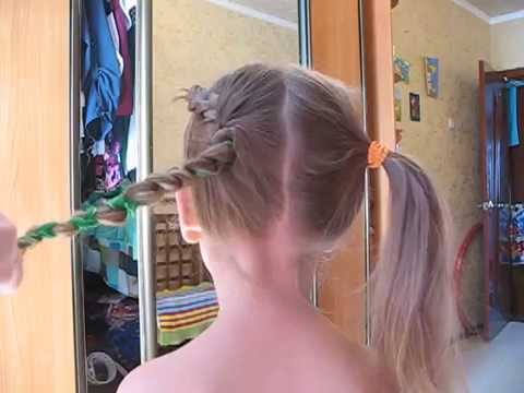 Видео: Вплетание бантов в косички