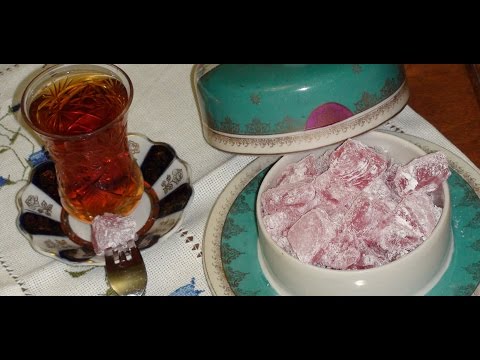 Видео: Рахат лукум.Готовим лукум с добавлением сиропа из розовых лепестков.
