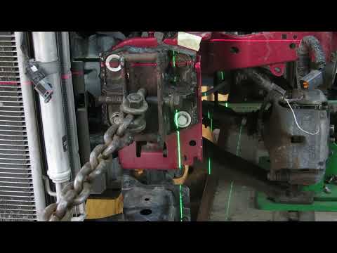 Видео: Рихтовка Mazda 3 День второй! Вытяжка лонжеронов!)