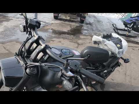 Видео: Инжекторный мотоцикл REGULMOTO V BOB 250