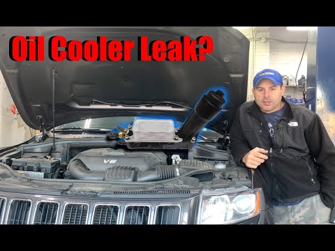 Видео: Как заменить масляный радиатор/корпус масляного фильтра? Течь масла. Jeep Grand Cherokee Pentasta...