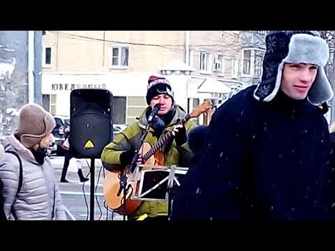 Видео: 31.01.2021г.Рыбинск.Любимая песня горожан - "Троечка". Участь музыканта.
