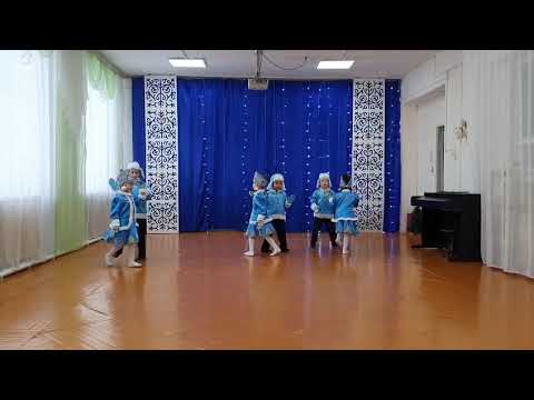 Видео: танец "Рукавички" 4-5л. МБДОУ д/с "Сказка", г. Покровск Хангаласский улус. рук. Маркова В. М.