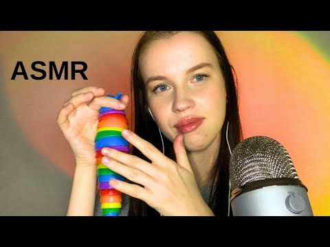 Видео: ASMR, но я еле дотрагиваюсь к триггерам/неразборчивый шёпот😽