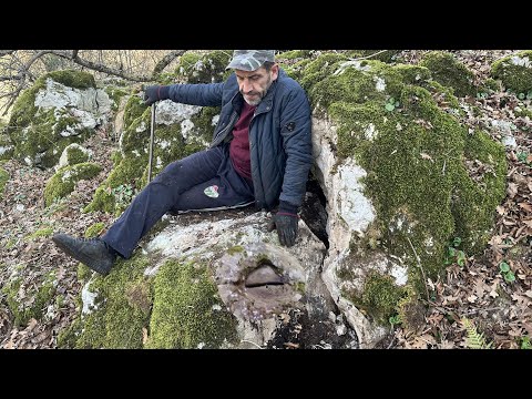 Видео: Мы Вскрыли 1 Тонную Крышку Сейфа Сокровищ!!!